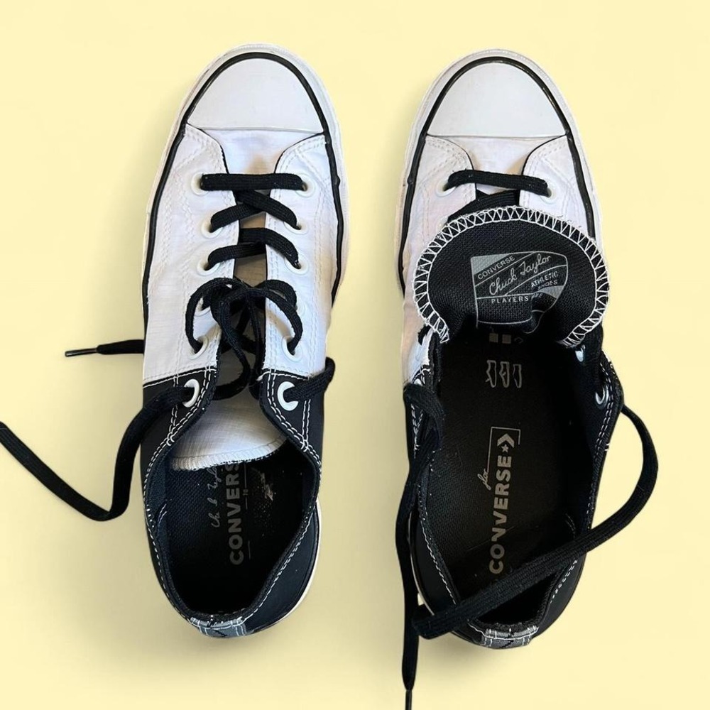 Converse Low Top Sneakers Women's Size 9 - Picture 3 of 5